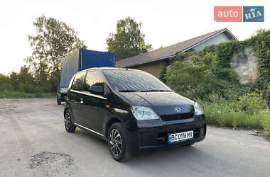 Хэтчбек Daihatsu Cuore 2004 в 