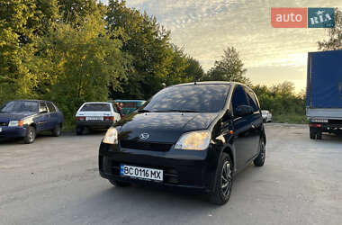Хэтчбек Daihatsu Cuore 2004 в 