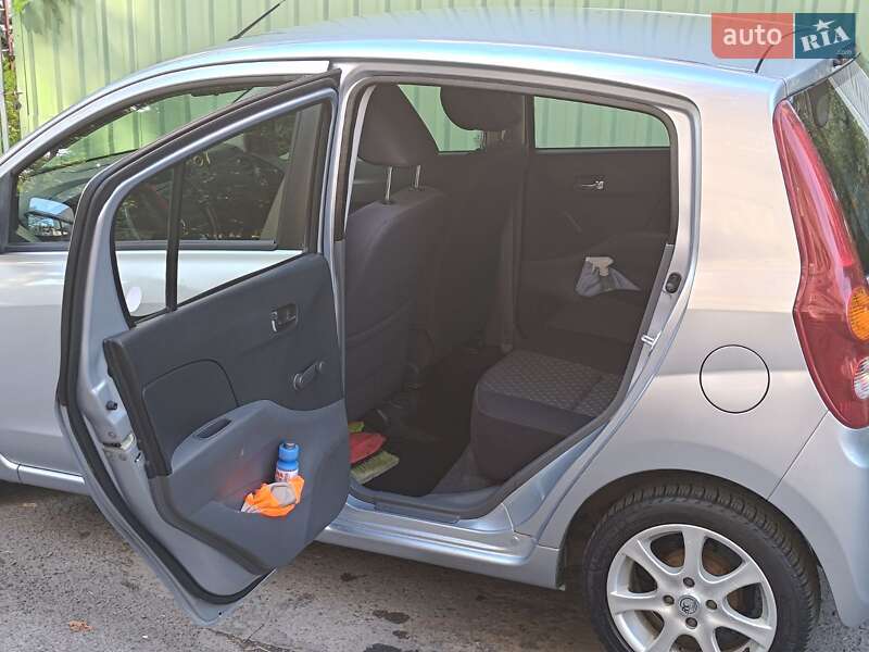 Хэтчбек Daihatsu Cuore 2010 в Ровно фото 6 Хэтчбек Daihatsu Cuore 2010 в Ровно