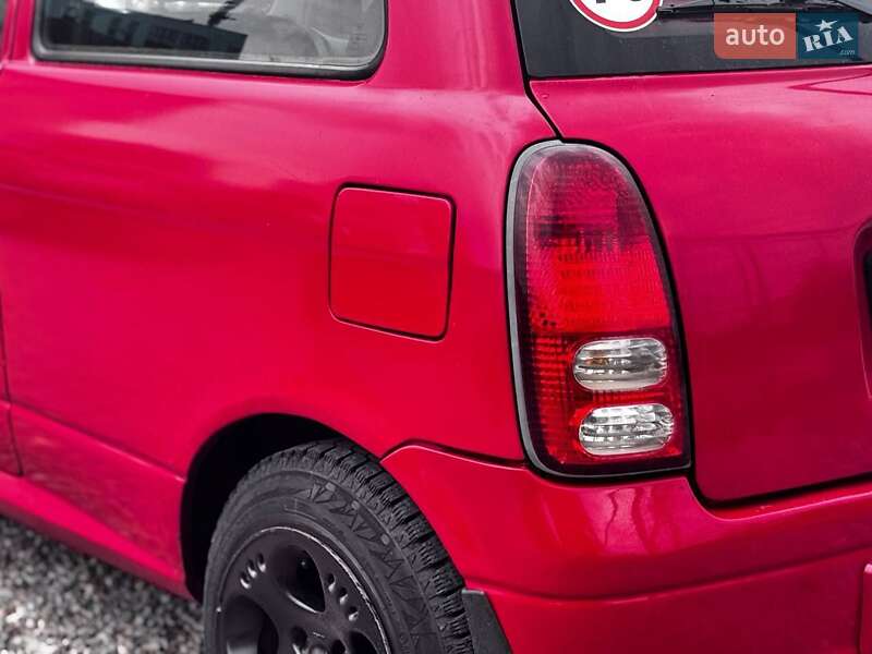 Хэтчбек Daihatsu Cuore 2001 в Борисполе