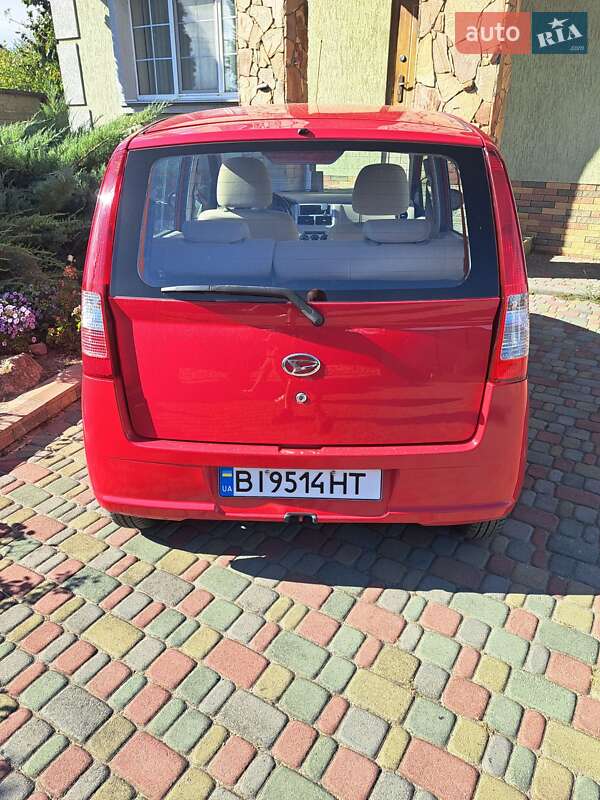 Хетчбек Daihatsu Cuore 2006 в Лубнах