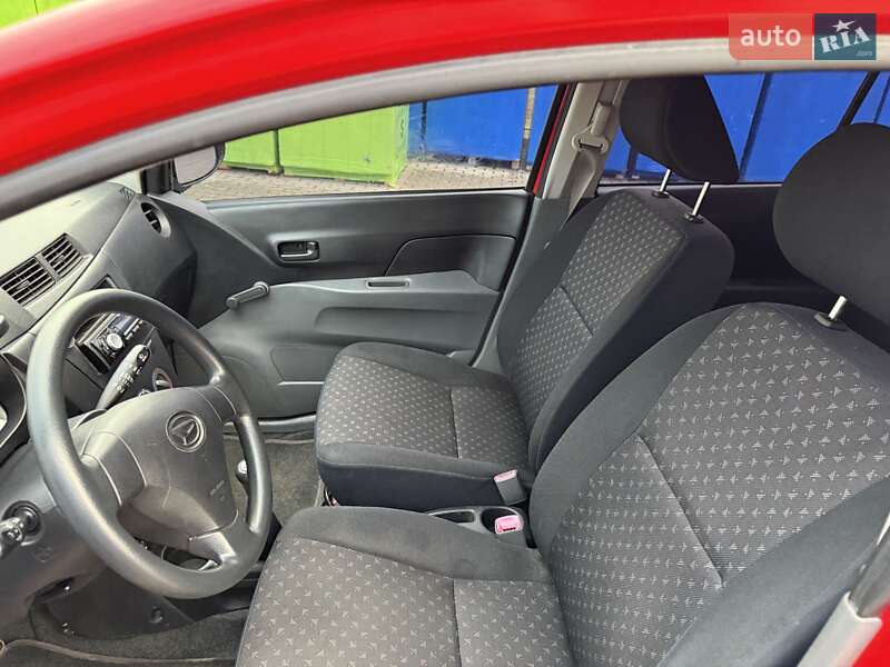 Хэтчбек Daihatsu Cuore 2008 в Ковеле