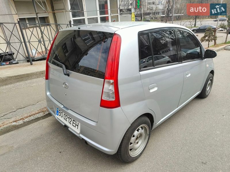Хэтчбек Daihatsu Cuore 2006 в Киеве