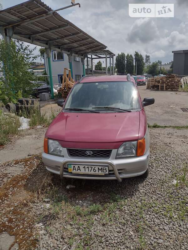 Мінівен Daihatsu Gran Move 1997 в Києві