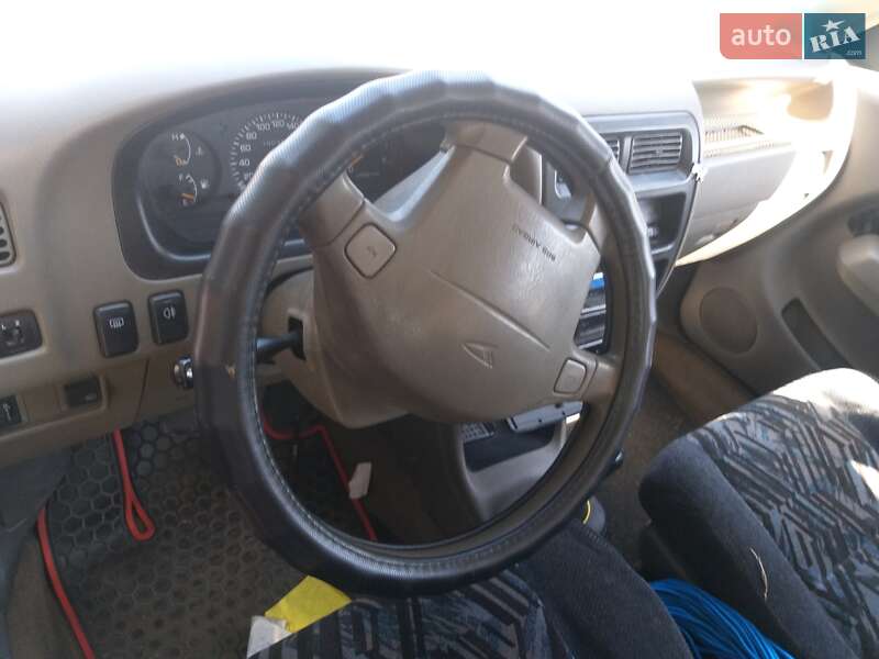 Минивэн Daihatsu Gran Move 1998 в Полтаве