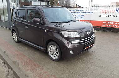 Минивэн Daihatsu Materia 2008 в 