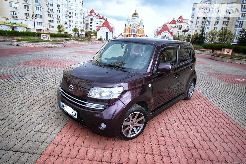 Хэтчбек Daihatsu Materia 2008 в Киеве