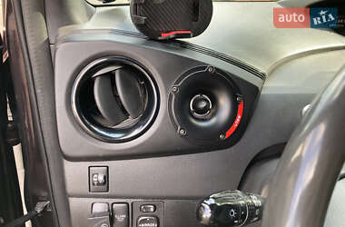 Минивэн Daihatsu Materia 2007 в 