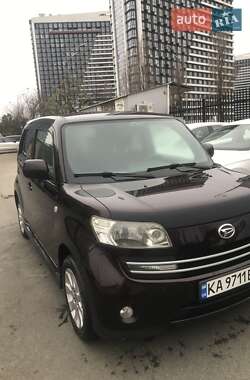 Хэтчбек Daihatsu Materia 2007 в 