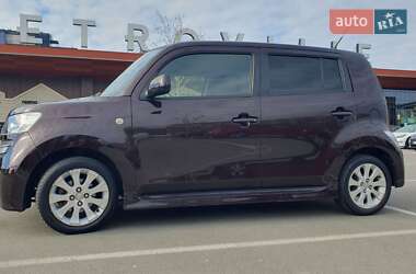Хэтчбек Daihatsu Materia 2007 в 