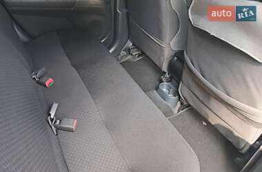Хэтчбек Daihatsu Materia 2010 в 