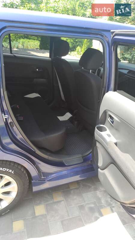 Хэтчбек Daihatsu Materia 2007 в Кременчуге