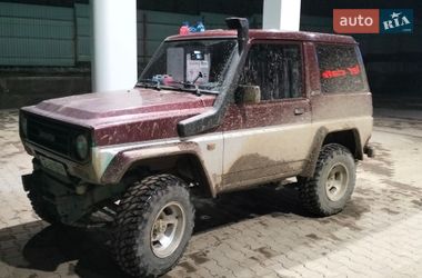 Позашляховик / Кросовер Daihatsu Rocky 1989 в Чернівцях