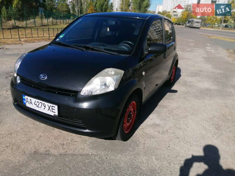 Хэтчбек Daihatsu Sirion 2005 в Киеве фото 21 Хэтчбек Daihatsu Sirion 2005 в Киеве