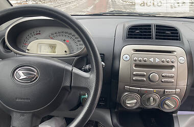 Хэтчбек Daihatsu Sirion 2008 в Ровно