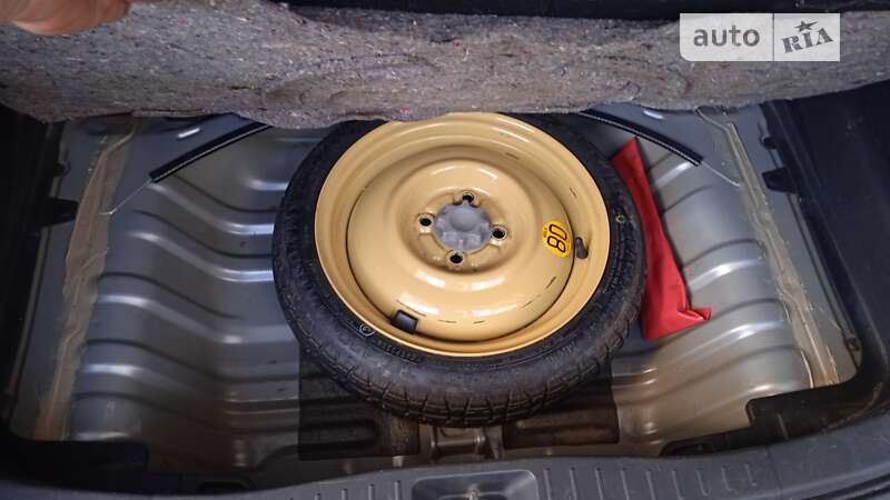 Хетчбек Daihatsu Sirion 2008 в Василькові