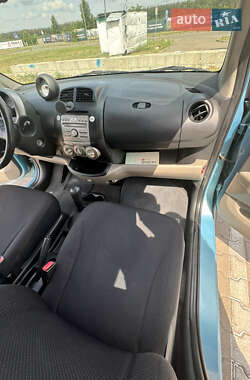 Хэтчбек Daihatsu Sirion 2007 в Киеве