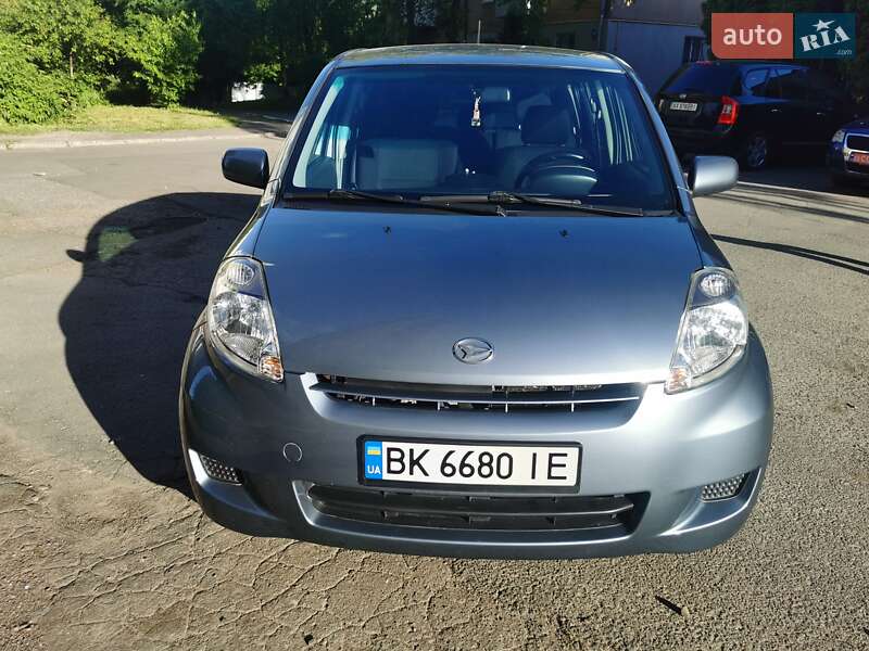 Хетчбек Daihatsu Sirion 2008 в Луцьку