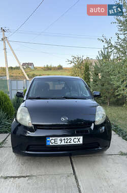 Хэтчбек Daihatsu Sirion 2006 в Черновцах