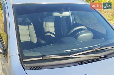 Хэтчбек Daihatsu Sirion 2007 в 