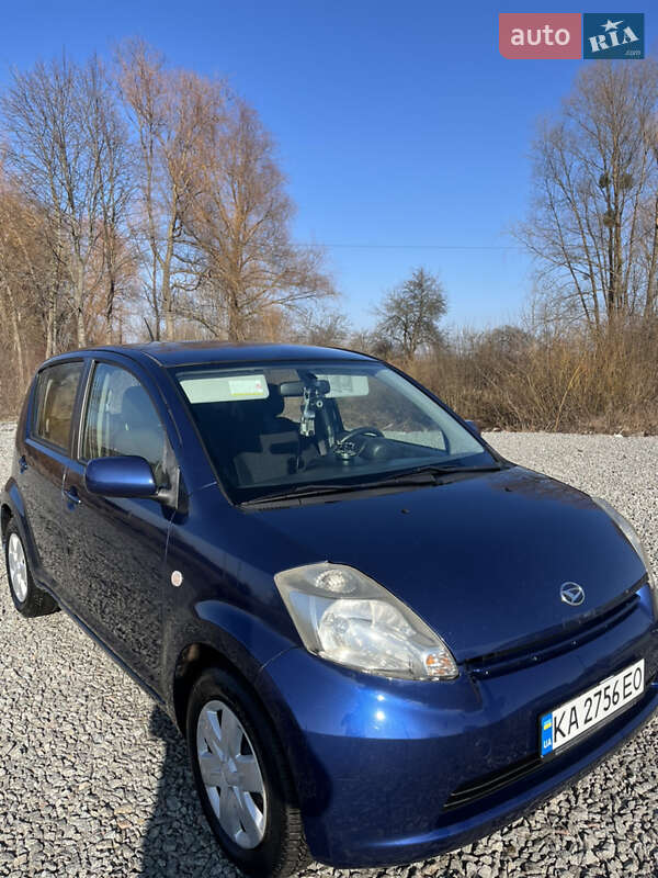 Daihatsu Sirion 2006