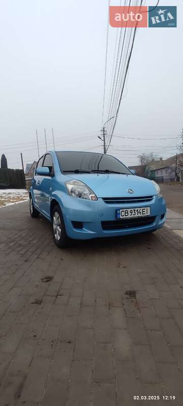 Хетчбек Daihatsu Sirion 2008 в 
