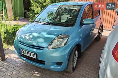Хетчбек Daihatsu Sirion 2008 в 