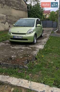 Хэтчбек Daihatsu Sirion 2005 в Львове