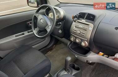 Хэтчбек Daihatsu Sirion 2008 в 