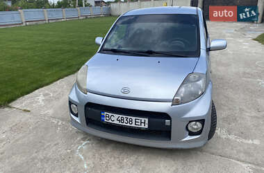 Хэтчбек Daihatsu Sirion 2006 в 
