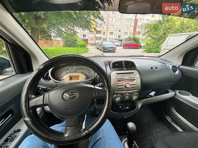 Хэтчбек Daihatsu Sirion 2008 в Львове