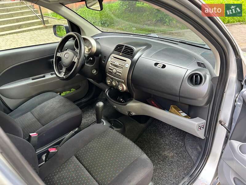 Хетчбек Daihatsu Sirion 2008 в Львові