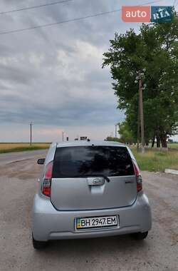 Хэтчбек Daihatsu Sirion 2008 в 