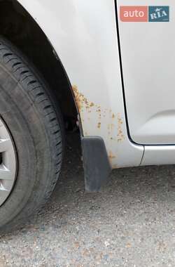 Хэтчбек Daihatsu Sirion 2008 в 
