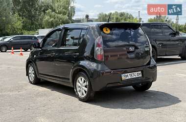 Хэтчбек Daihatsu Sirion 2008 в 