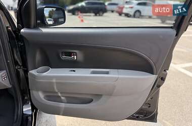 Хэтчбек Daihatsu Sirion 2008 в 