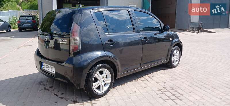 Хетчбек Daihatsu Sirion 2009 в Тернополі
