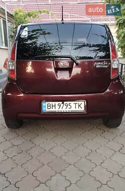 Хэтчбек Daihatsu Sirion 2008 в 