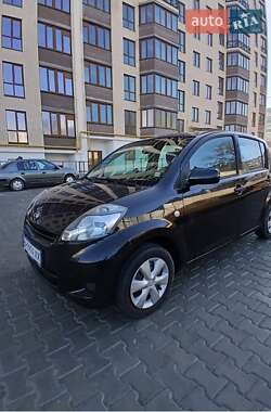 Хэтчбек Daihatsu Sirion 2009 в Черноморске