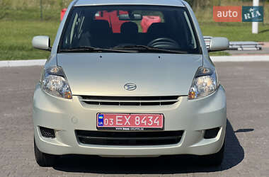 Хэтчбек Daihatsu Sirion 2007 в 