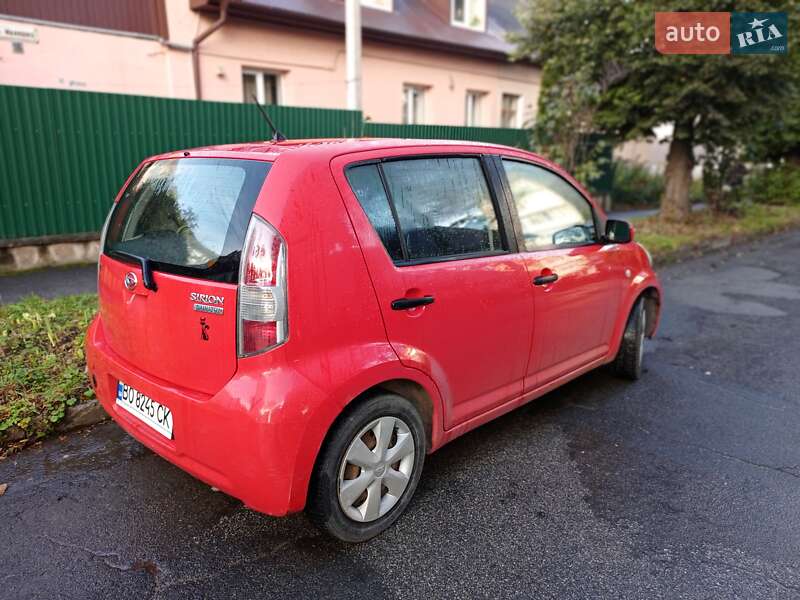 Хэтчбек Daihatsu Sirion 2009 в Тернополе