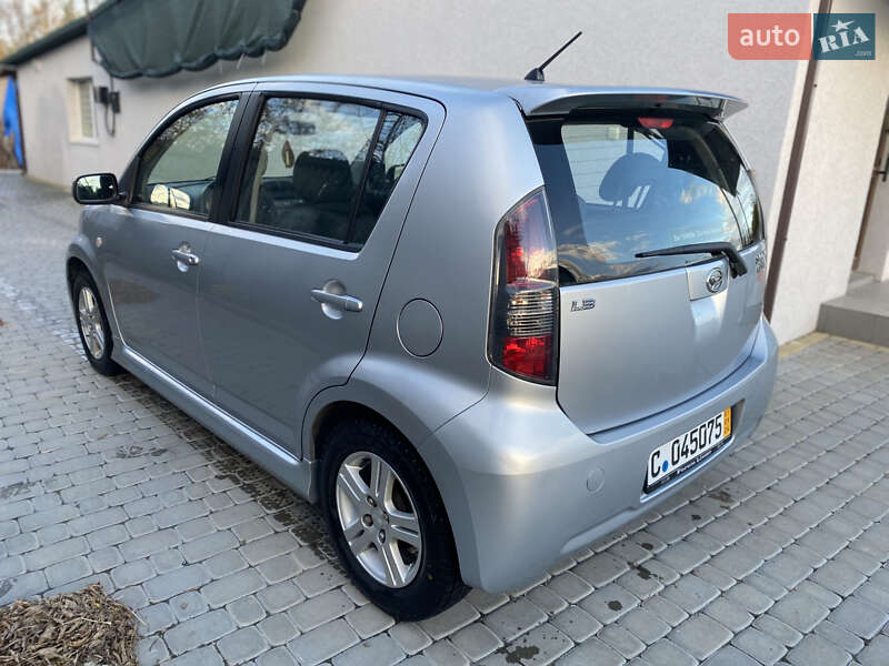 Хэтчбек Daihatsu Sirion 2007 в Виннице