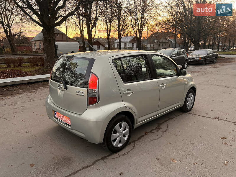 Хэтчбек Daihatsu Sirion 2007 в Ровно фото 5 Хэтчбек Daihatsu Sirion 2007 в Ровно