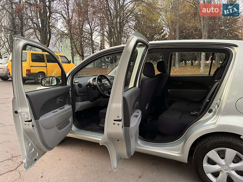 Хэтчбек Daihatsu Sirion 2007 в Ровно фото 11 Хэтчбек Daihatsu Sirion 2007 в Ровно
