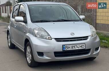 Хэтчбек Daihatsu Sirion 2006 в Одессе
