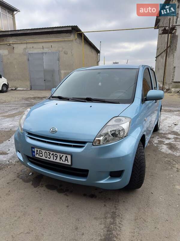 Хетчбек Daihatsu Sirion 2008 в Подільську