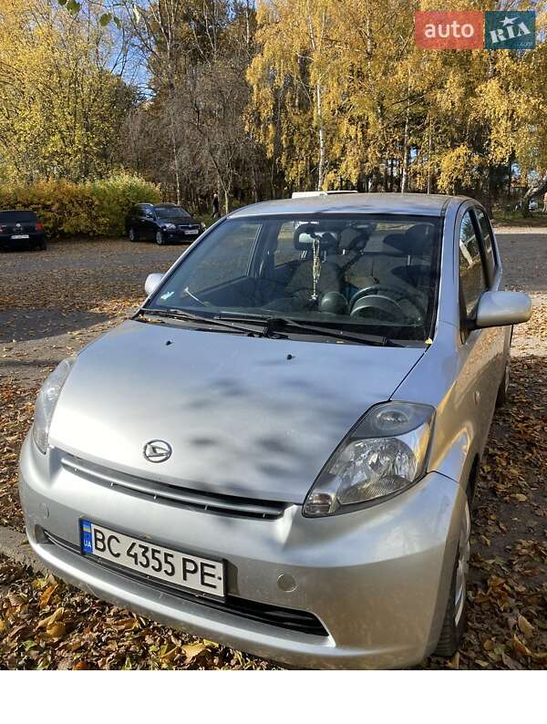Daihatsu Sirion 2005