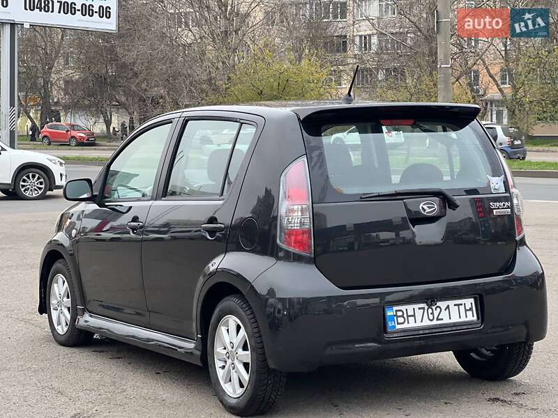 Хэтчбек Daihatsu Sirion 2008 в Одессе