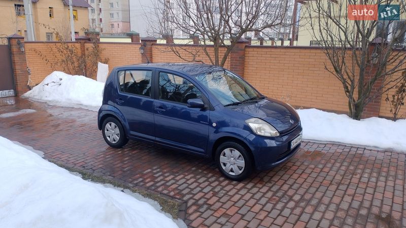 Daihatsu Sirion 2005