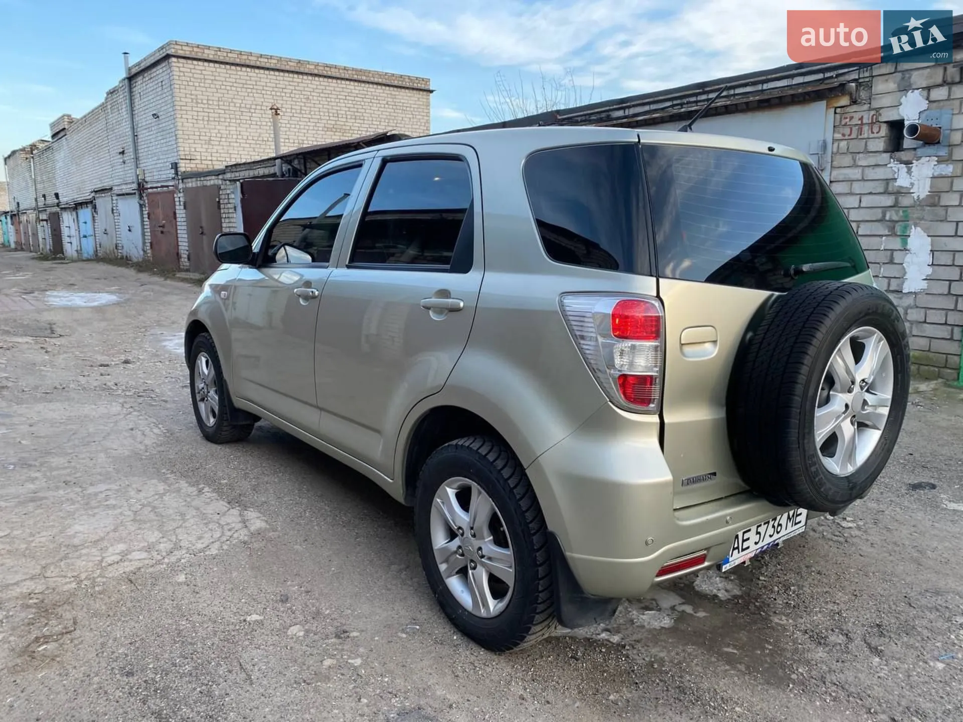 2010 Daihatsu Terios - мініатюра 3